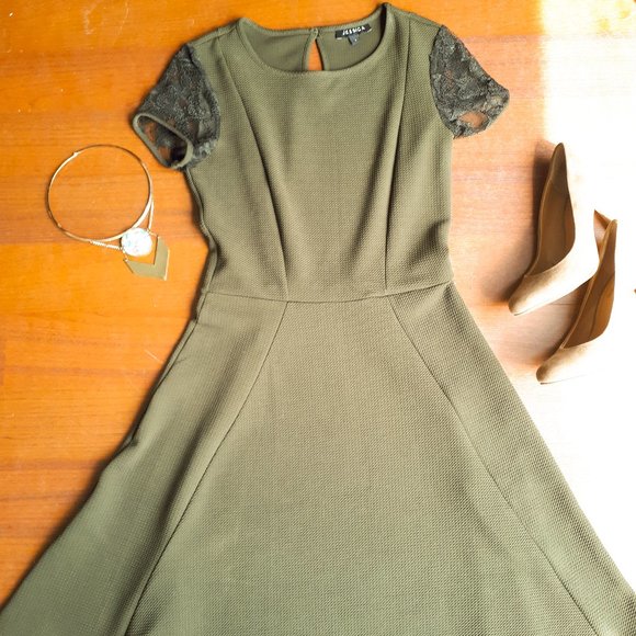 Olive Jessica Dress - Picture 1 of 6